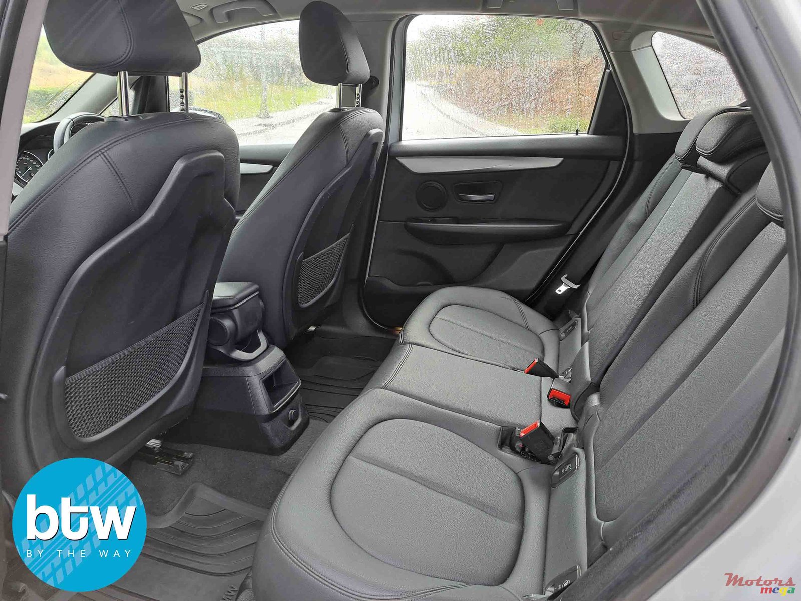 2015' BMW 2 Series photo #4