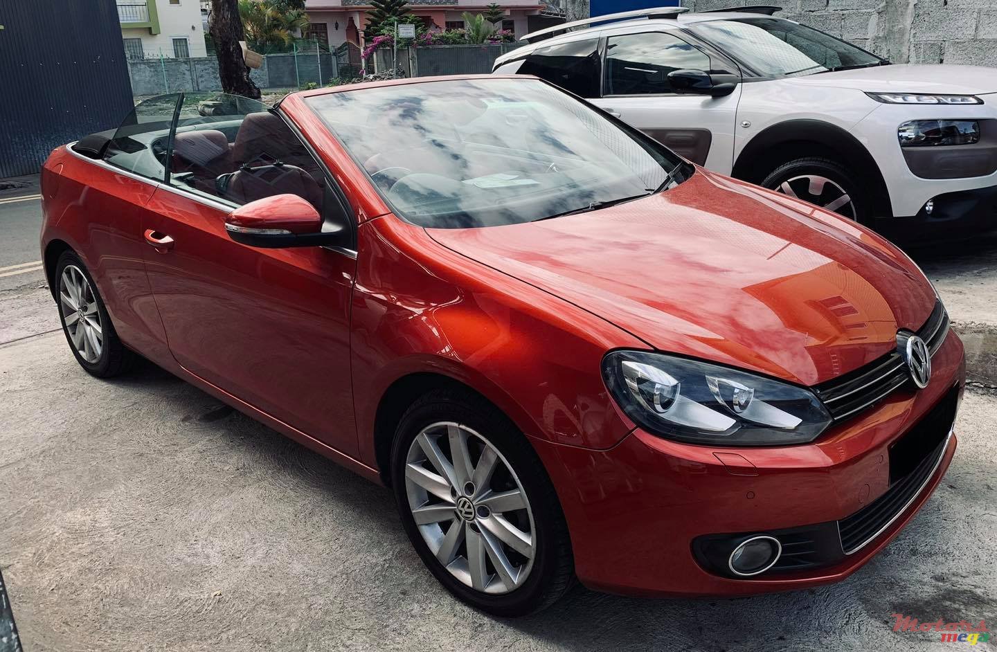 2012' Volkswagen Golf 1.4 Cabriolet photo #3