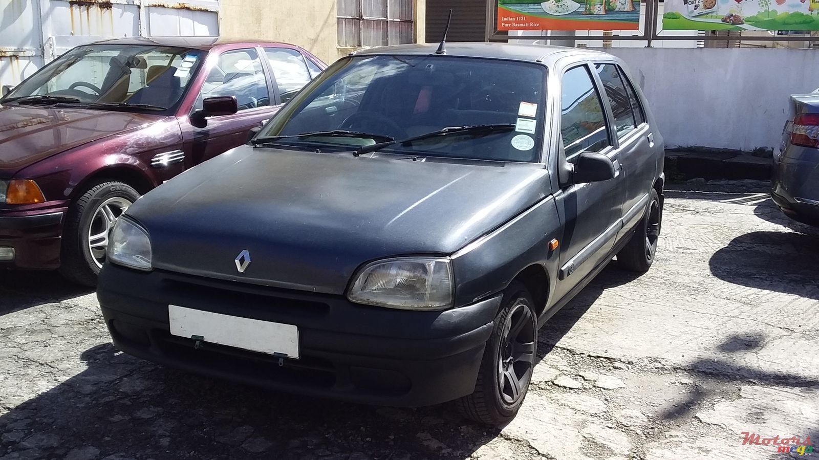 1997' Renault Clio photo #2