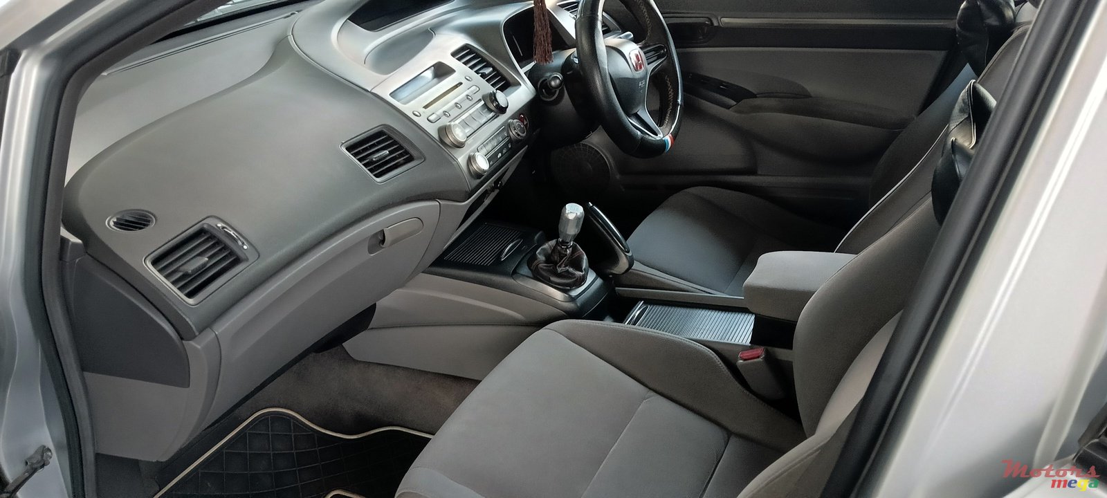 2009' Honda photo #3