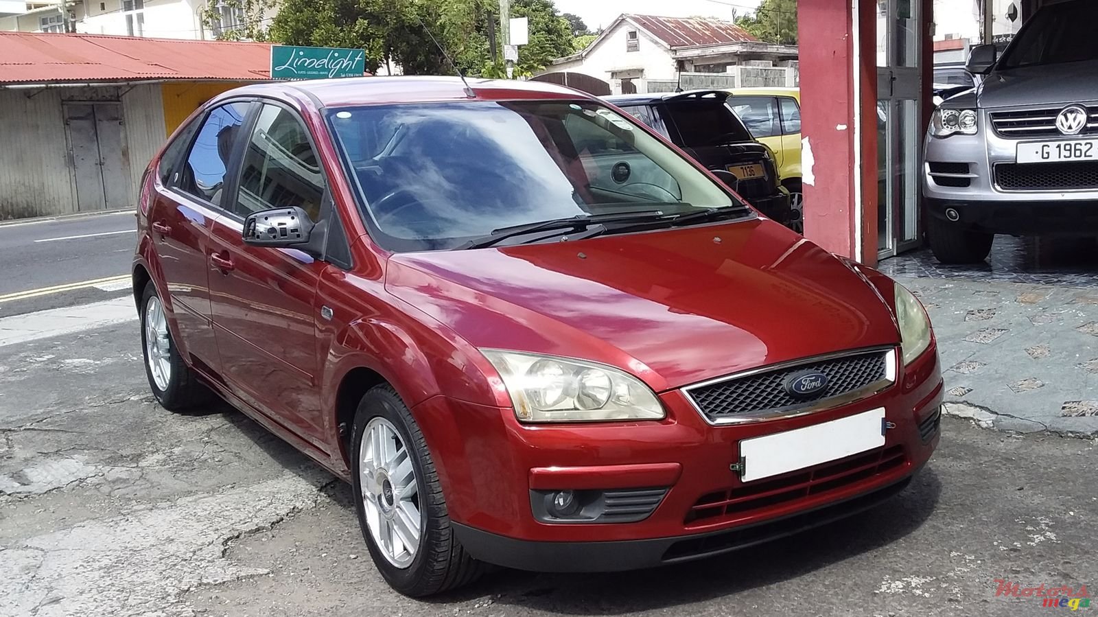 2008' Ford Focus photo #1