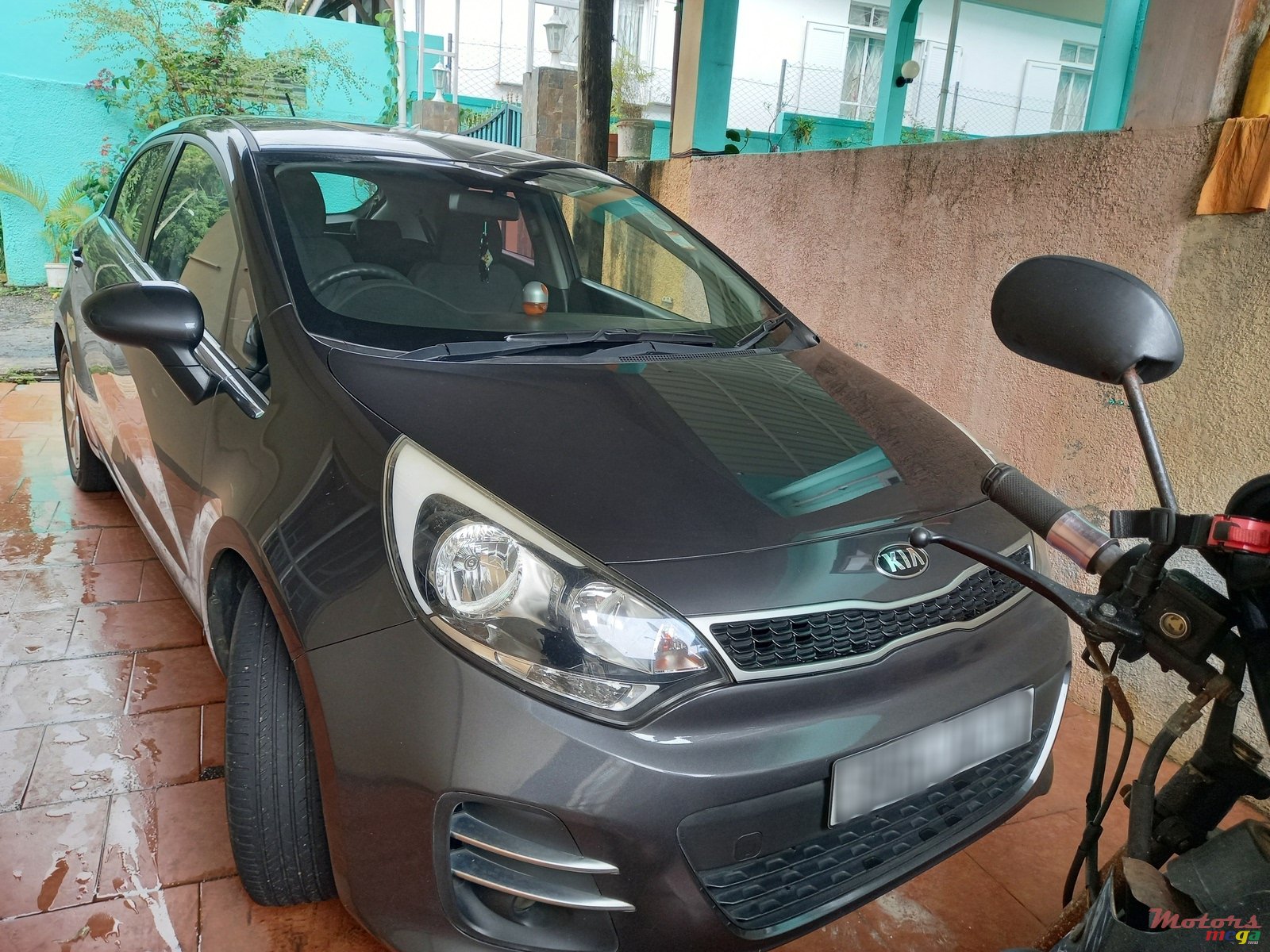 2016' Kia Rio photo #1