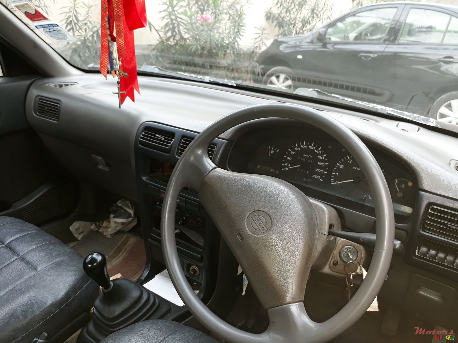 1992' Nissan Sentra B13 photo #2