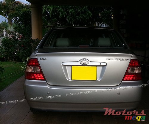 2002' Toyota Corolla photo #2