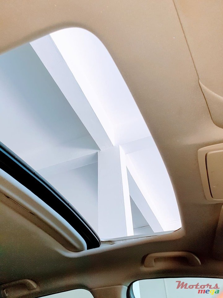 2010' Honda Accord photo #7