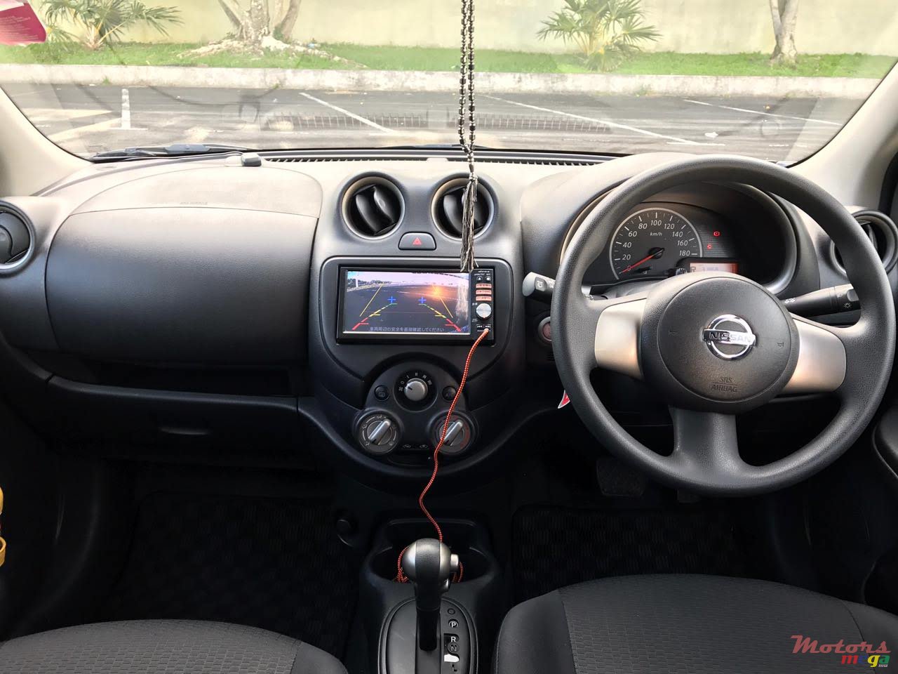 2012' Nissan March photo #7