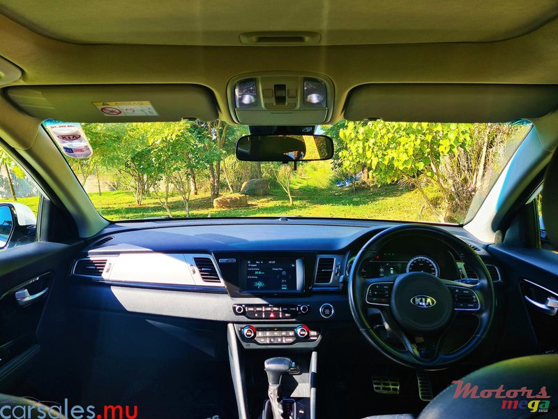 2019' Kia Niro Eco Hybrid photo #6