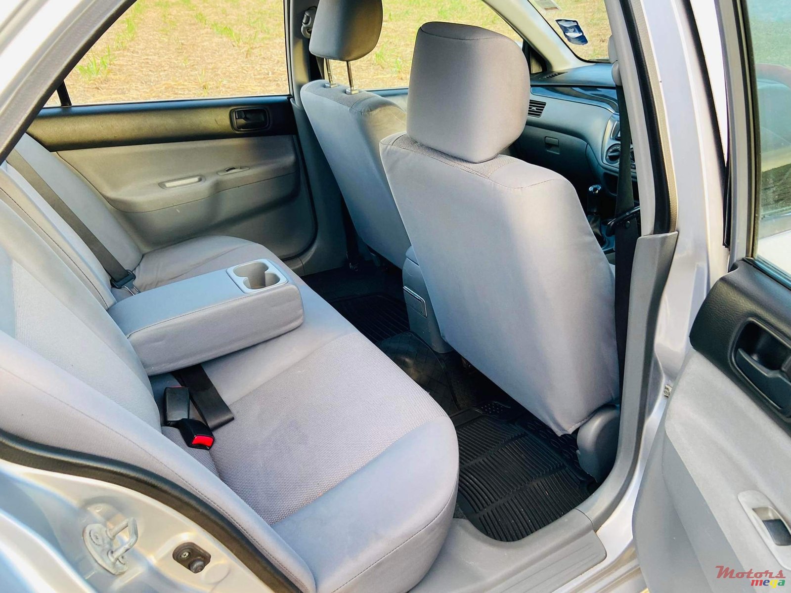 2009' Mitsubishi Lancer photo #5