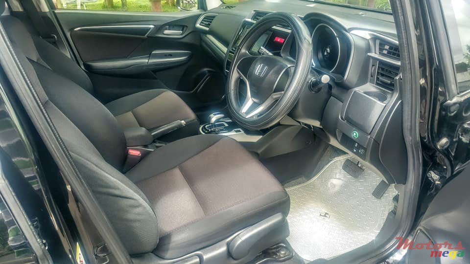 2014' Honda Fit photo #3