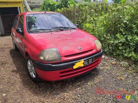 2000' Renault Clio 1124cc INJECTION photo #1