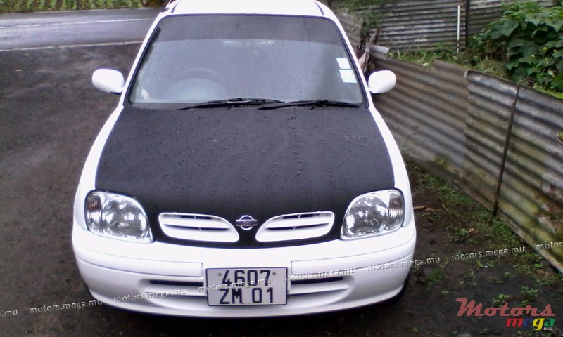 2001' Nissan Micra photo #1