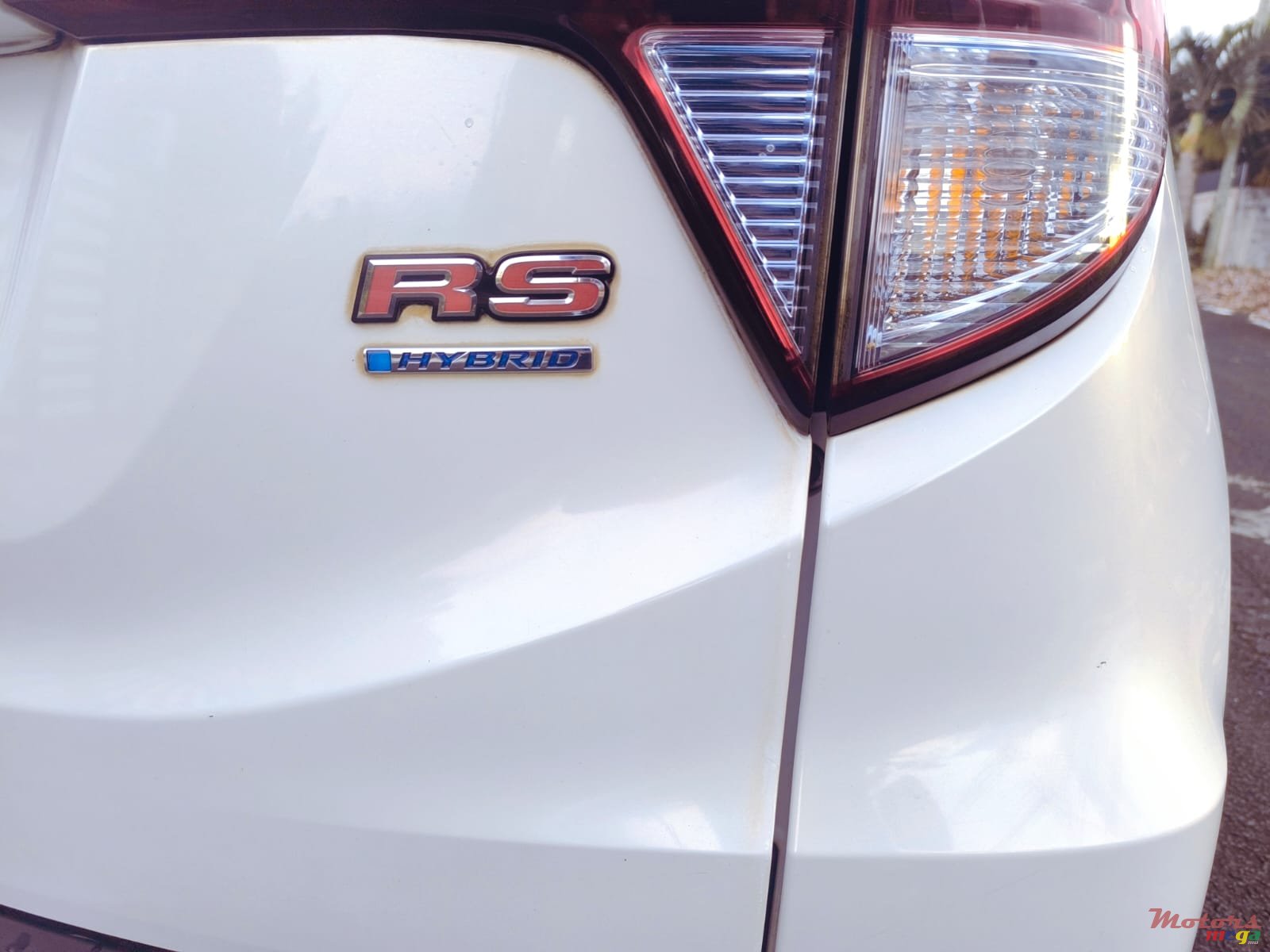 2016' Honda HR-V Vezel RS photo #5