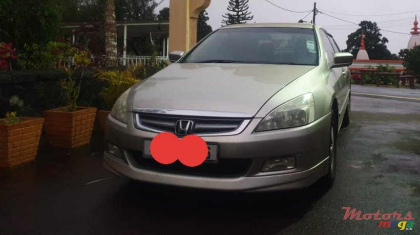 2006' Honda Accord photo #2