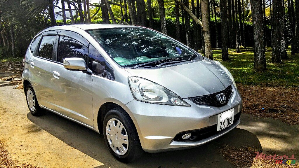 2008' Honda Fit photo #1