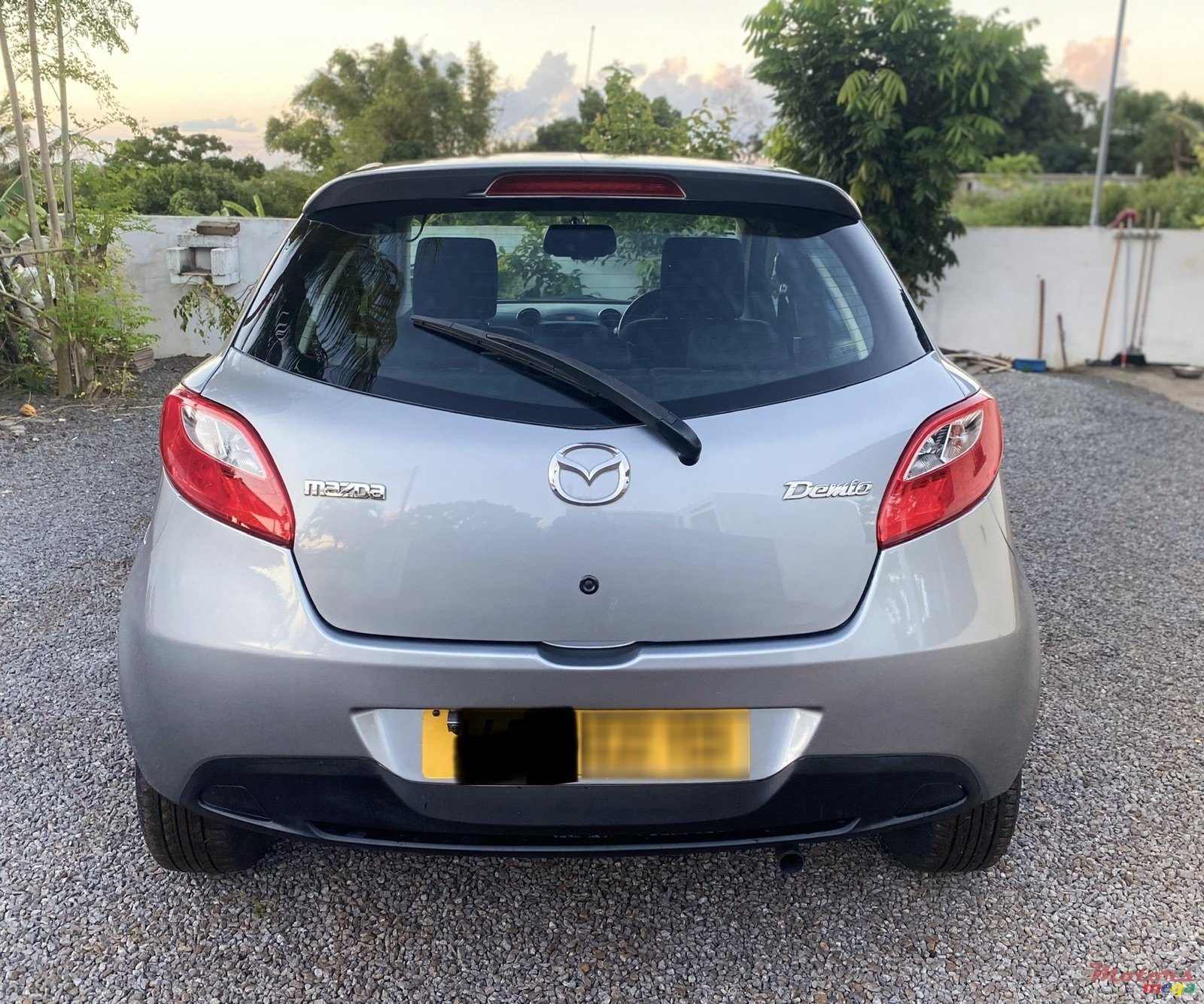 2013' Mazda Demio 1340cc photo #3