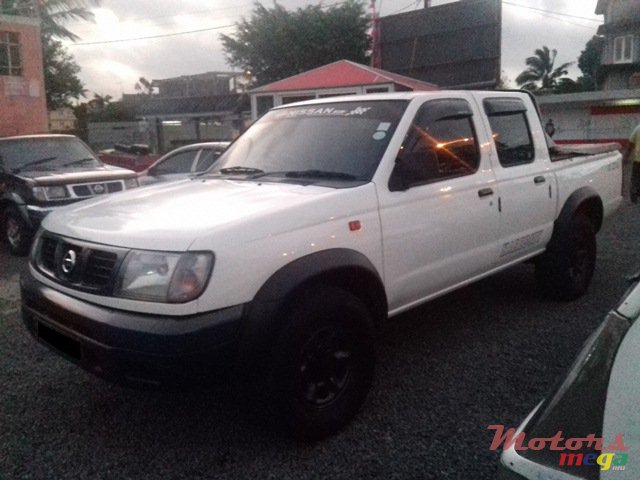 2008' Nissan Hardbody photo #6