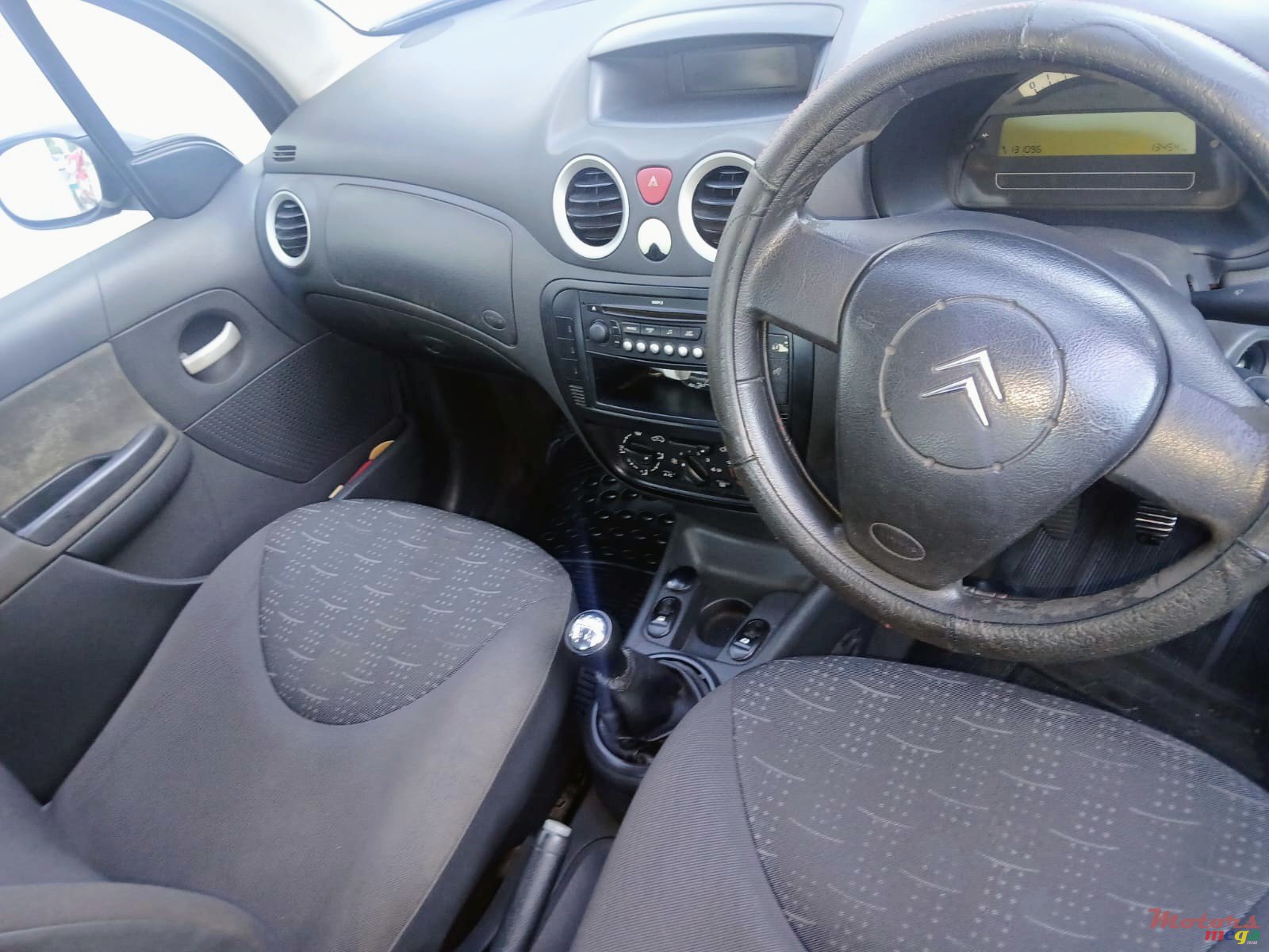 2009' Citroen photo #2