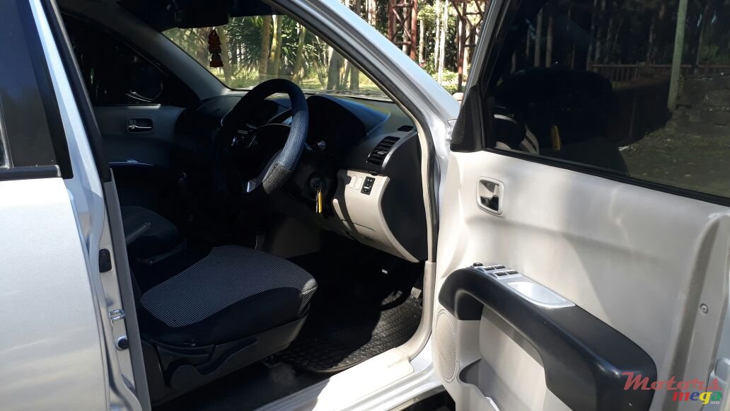 2008' Mitsubishi L 200 Sportero  4x4 turbo photo #4