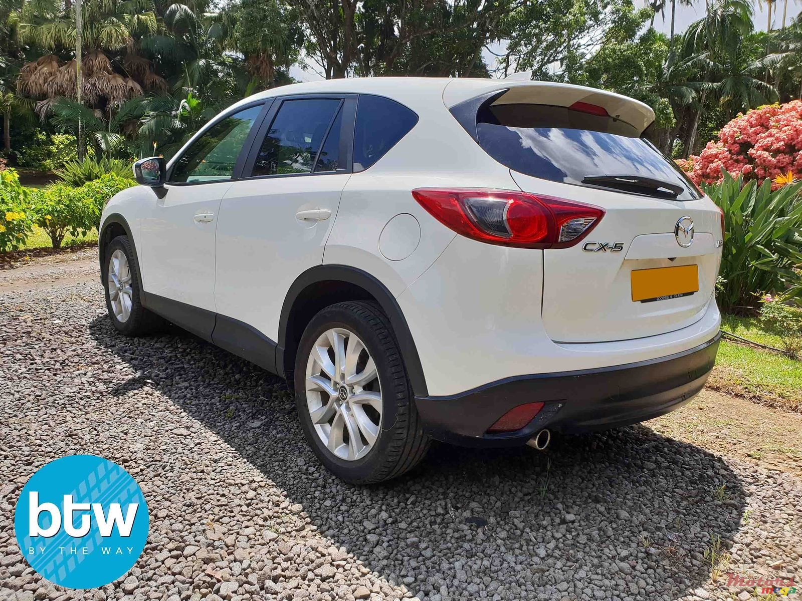 2014' Mazda CX-5 photo #2