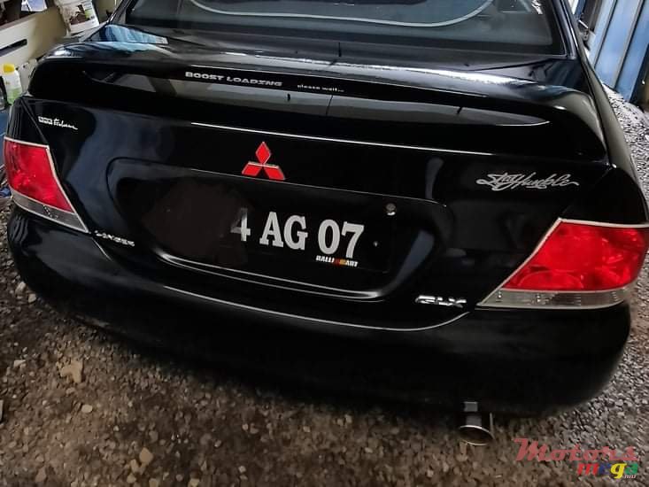 2007' Mitsubishi Lancer X Sportback photo #3