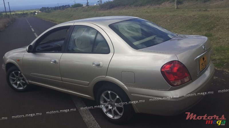 2003' Nissan N17 photo #2