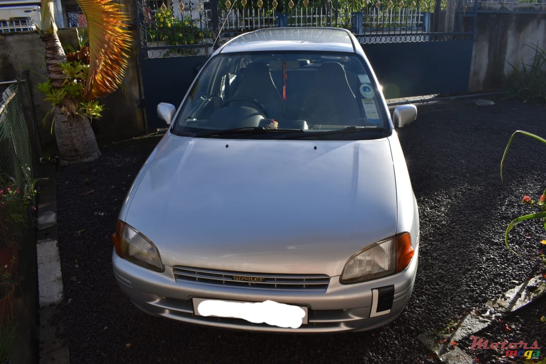 1997' Toyota Starlet photo #1
