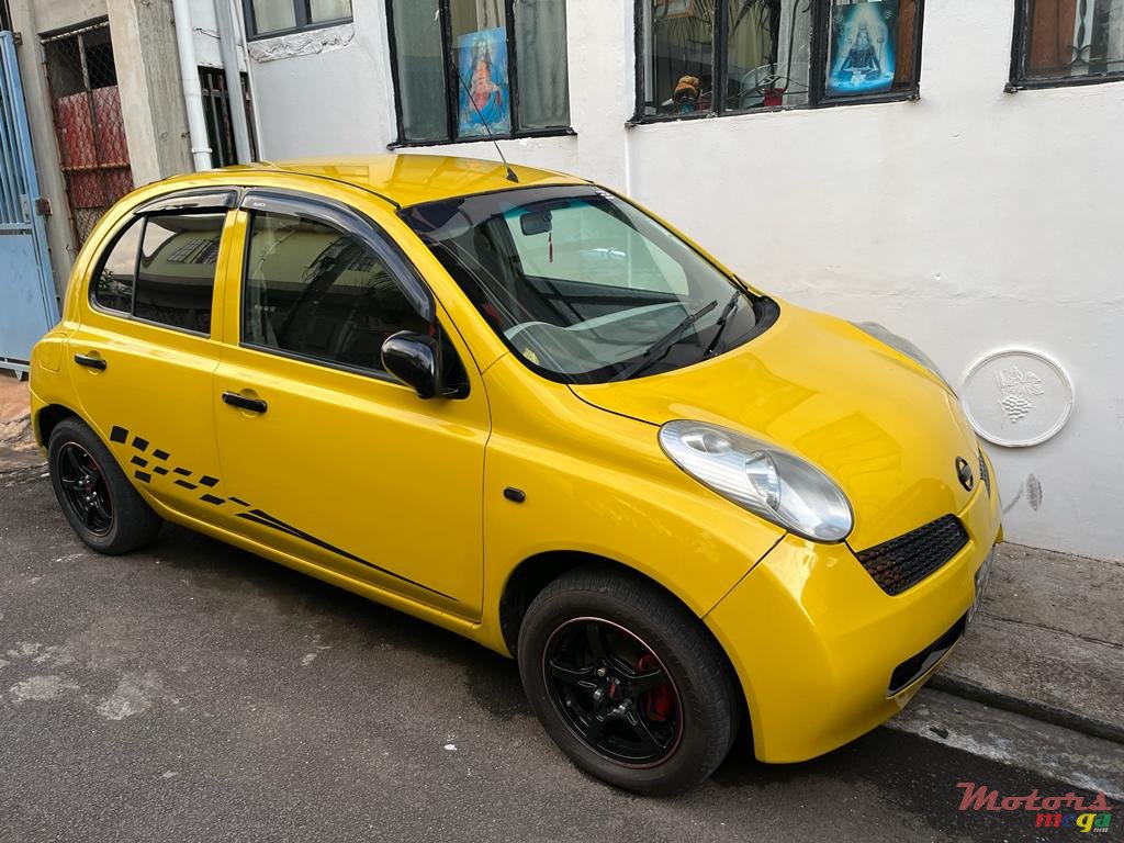 2004' Nissan March photo #1