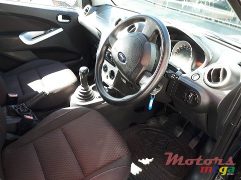 2011' Ford Figo photo #5