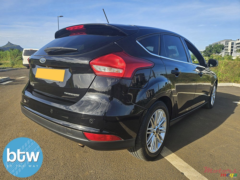 2016' Ford Focus TITANIUM photo #3