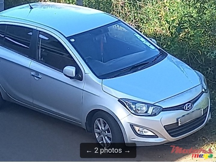 2012' Hyundai i20 photo #2