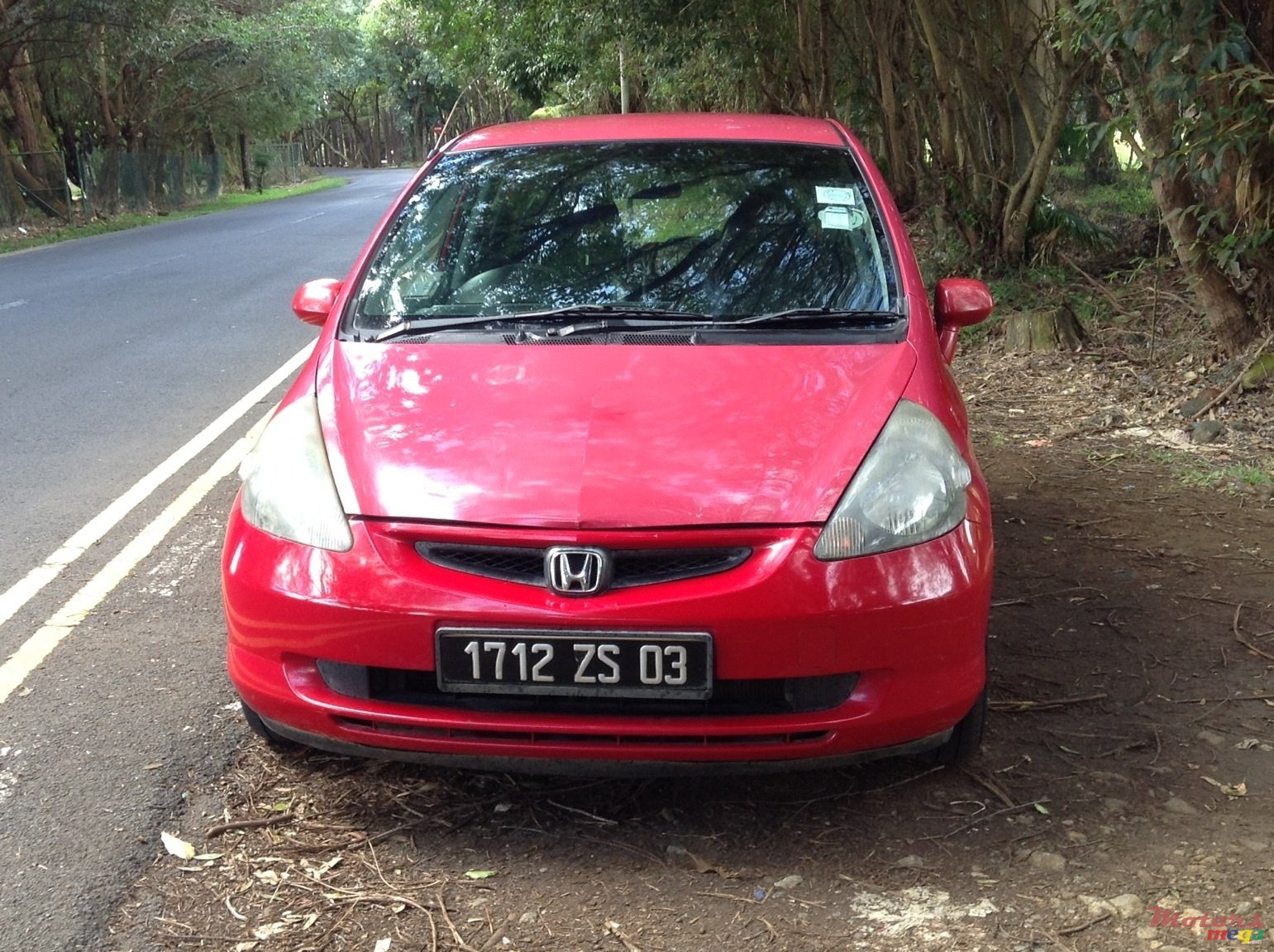 2003' Honda Fit photo #1