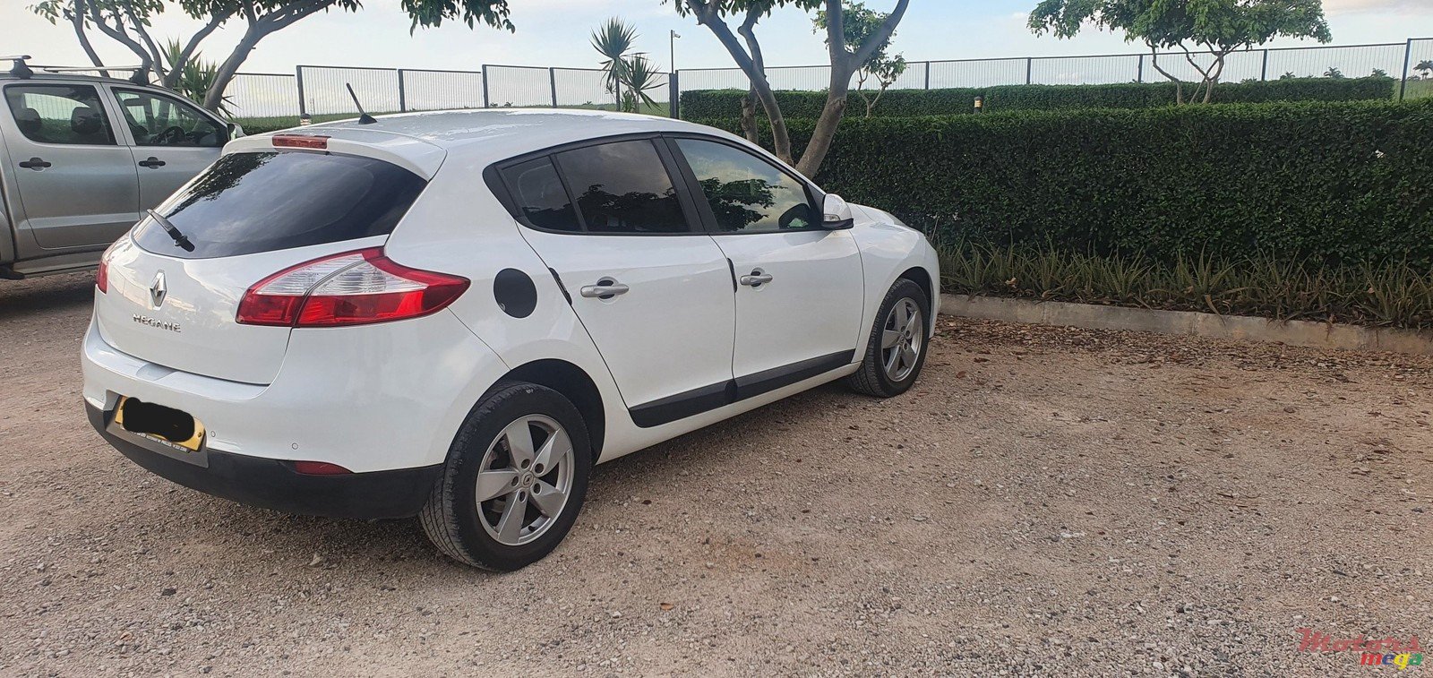 2012' Renault Megane photo #6