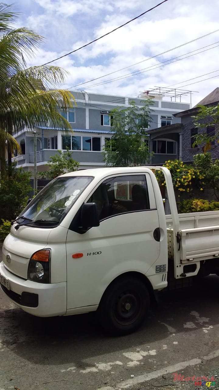 2016' Hyundai H 100 photo #3