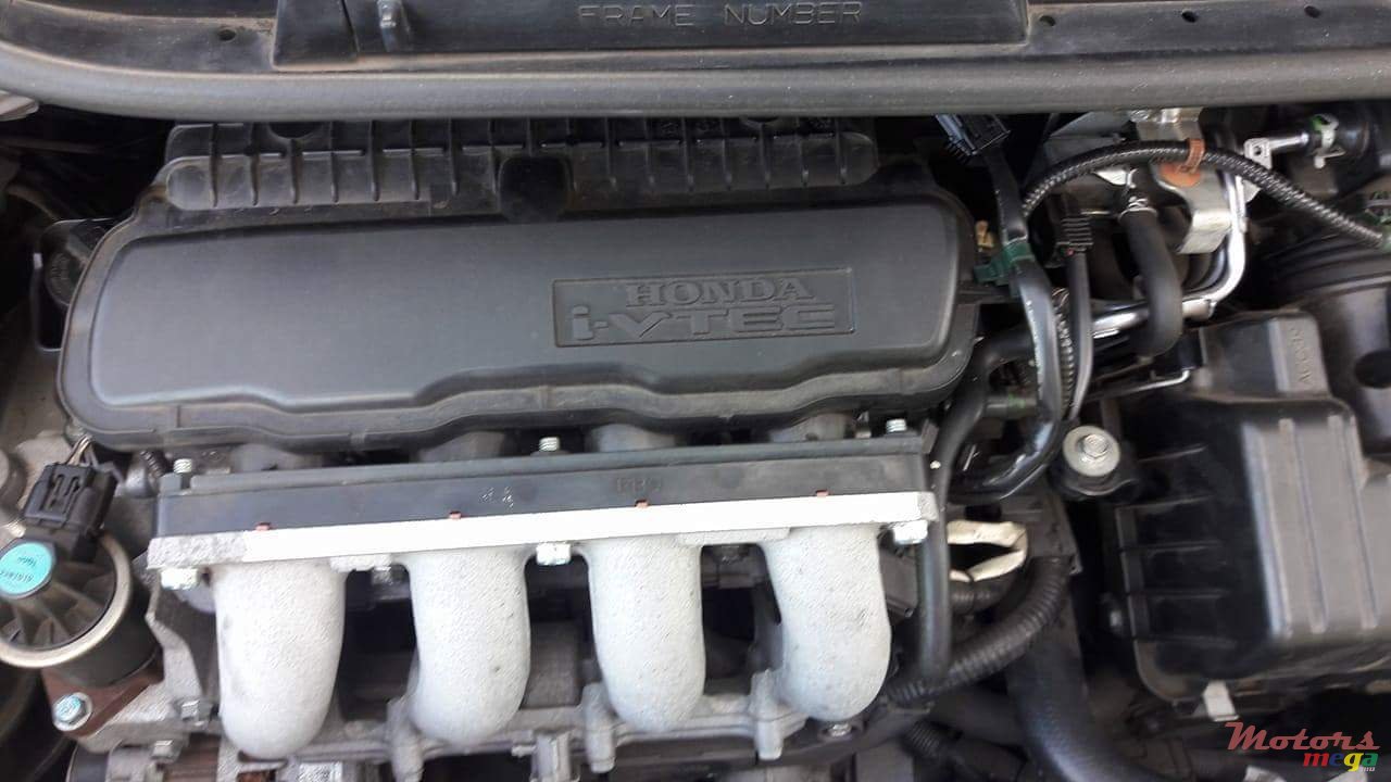 2011' Honda Fit Jantes cosmic, pneus michelin photo #5