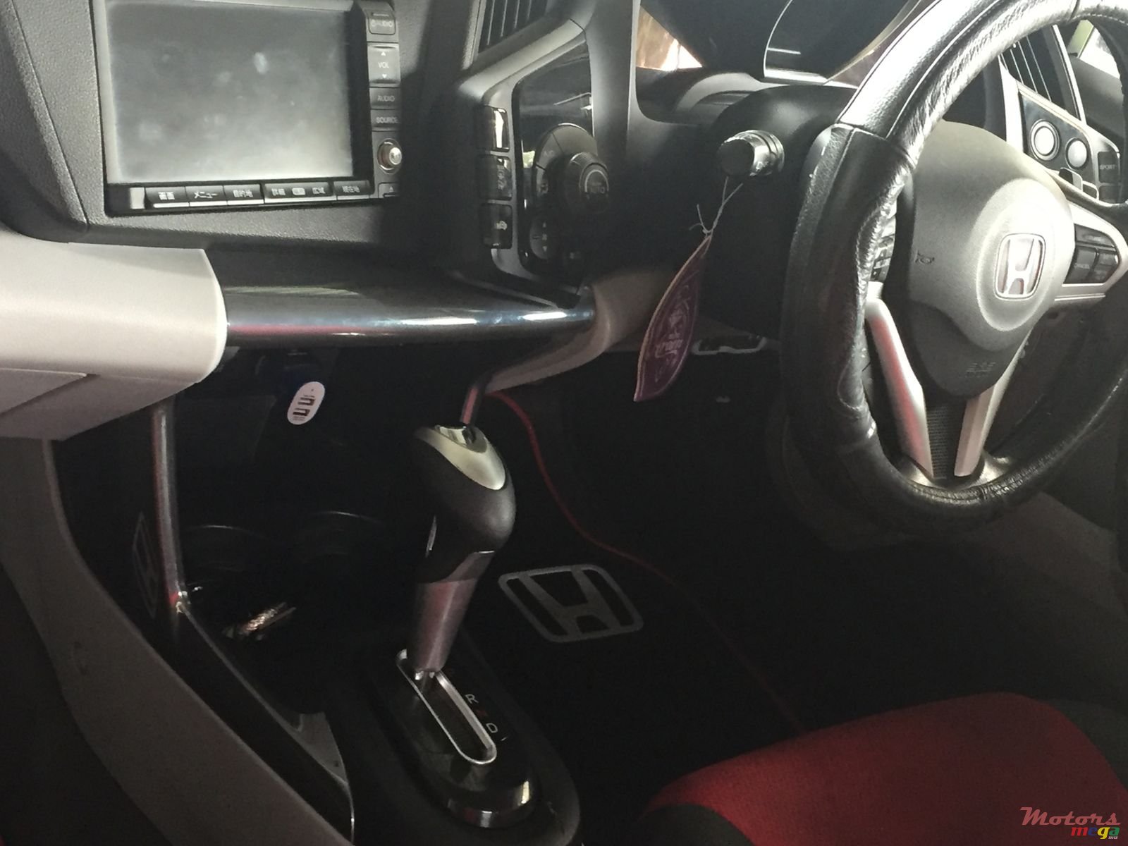 2011' Honda CR-Z photo #2