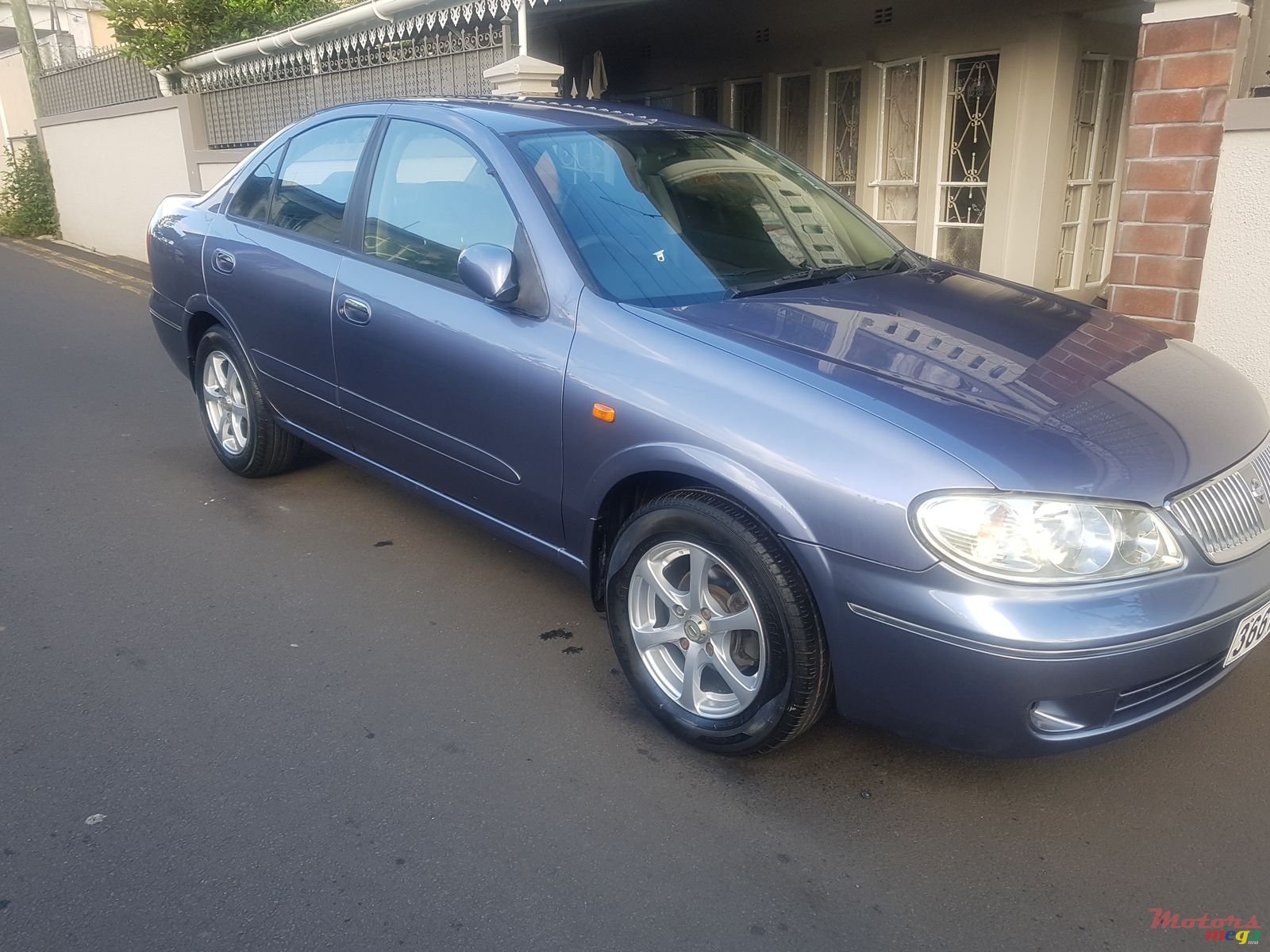 2008' Nissan Sunny photo #1