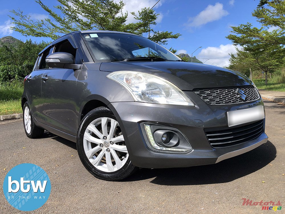 2016' Suzuki Swift (Japan) photo #1