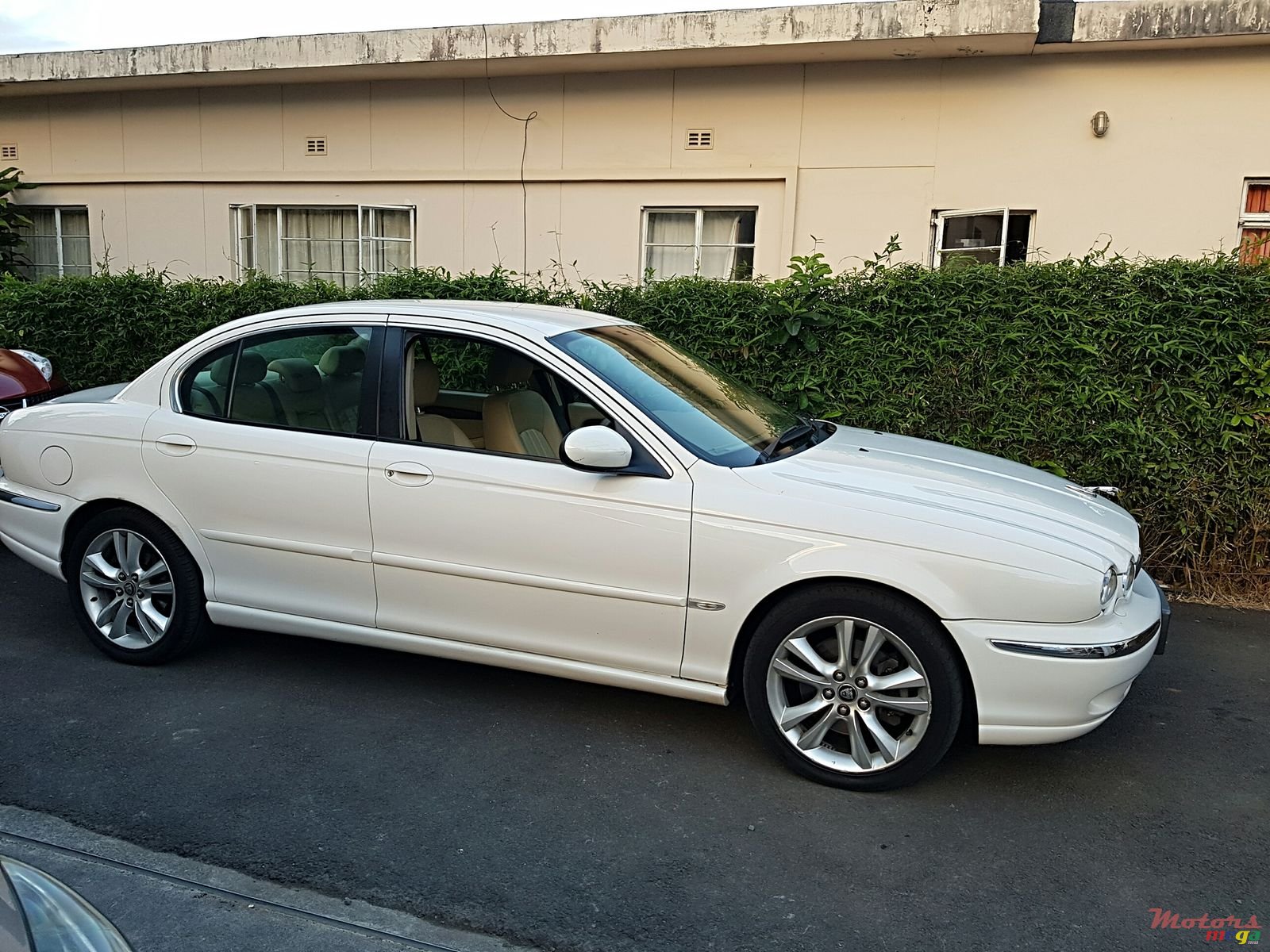 2007' Jaguar X-Type Automatic photo #4
