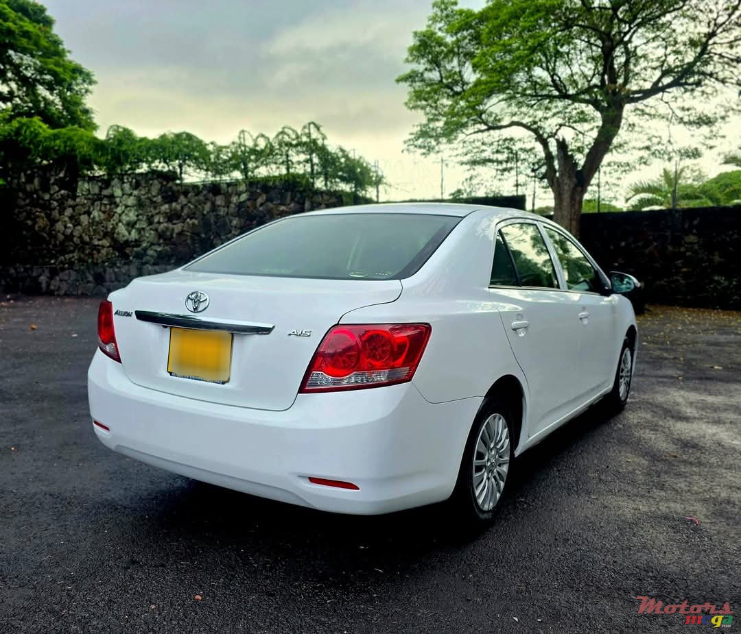 2015' Toyota Allion A15 Grade G photo #3