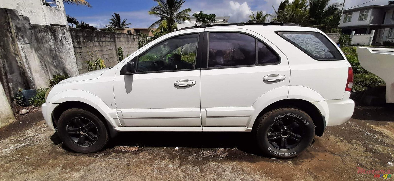 2003' Kia Sorento photo #1