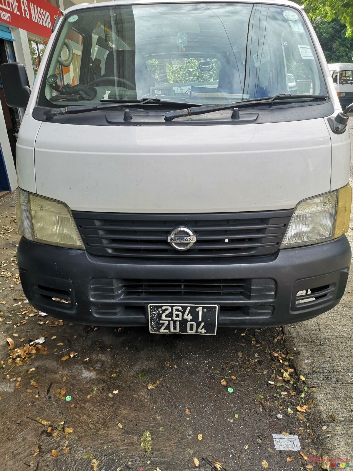 2004' Nissan Urvan No photo #2