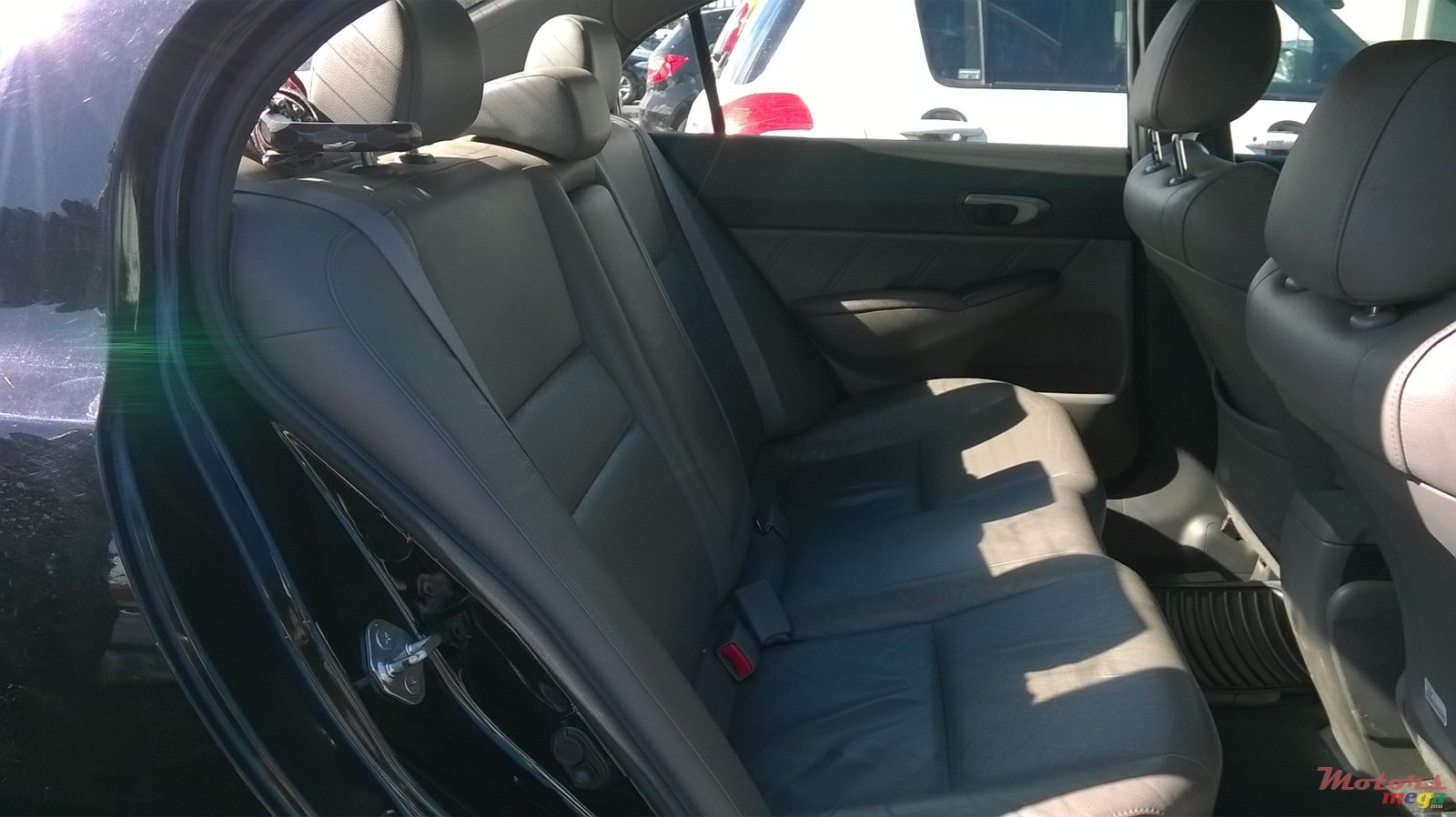 2008' Honda Civic Hybrid photo #7