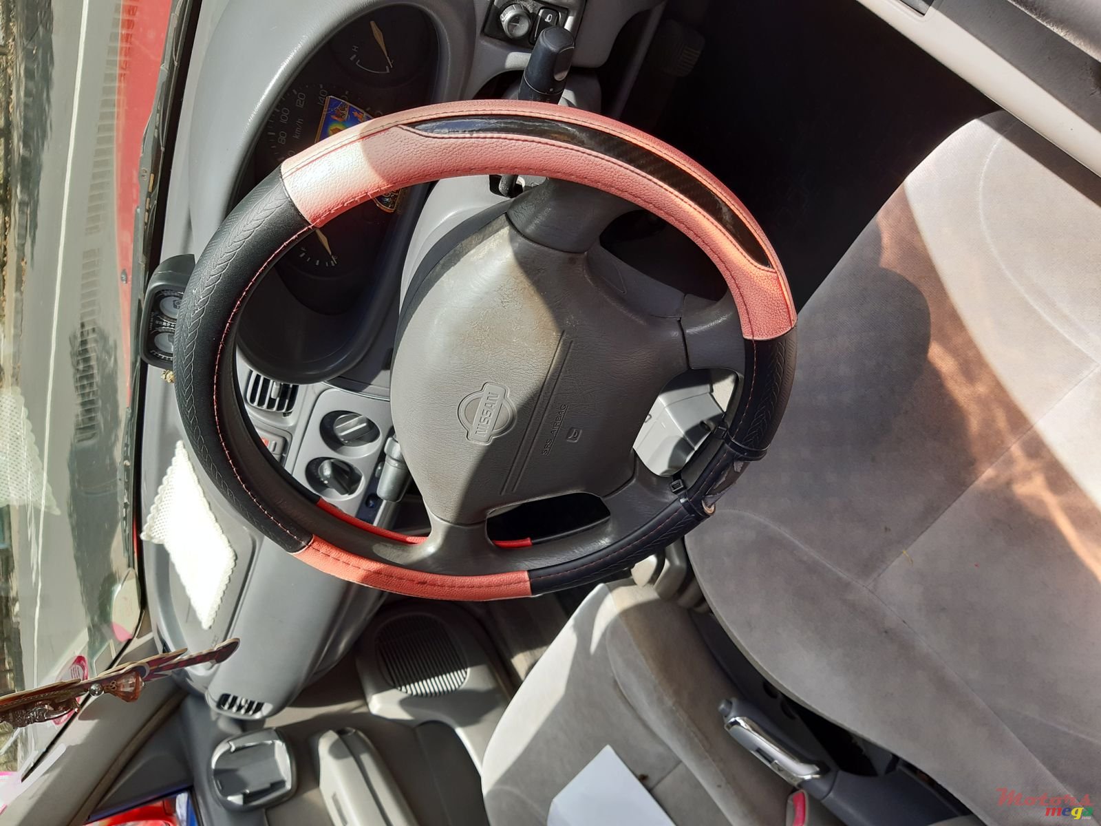 2001' Nissan March photo #3