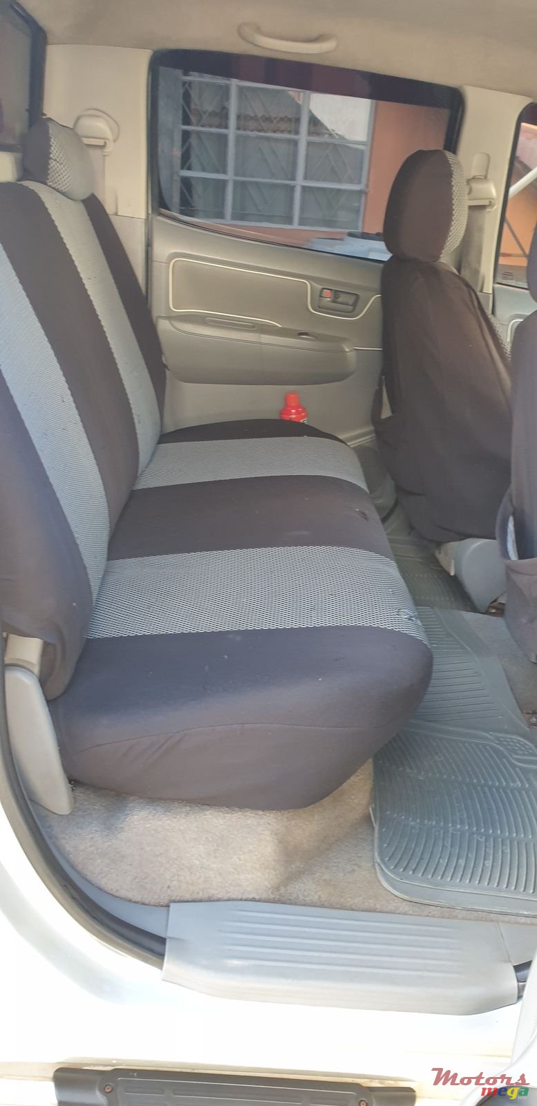 2007' Toyota Hilux photo #6