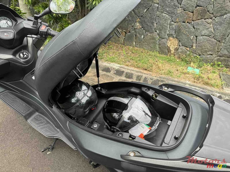 2022' Kymco X-Town 125cc photo #3