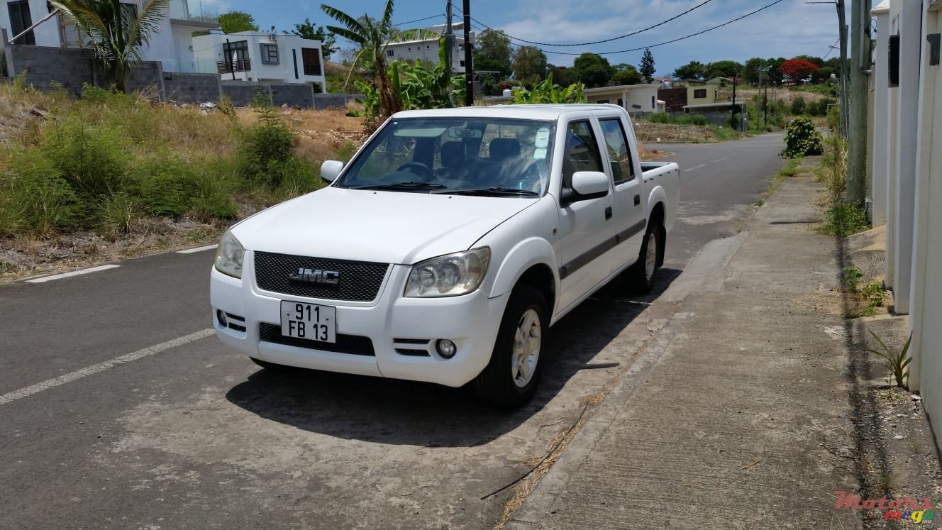 2013' JMC BD Double Cab Pickup 4x2 photo #1