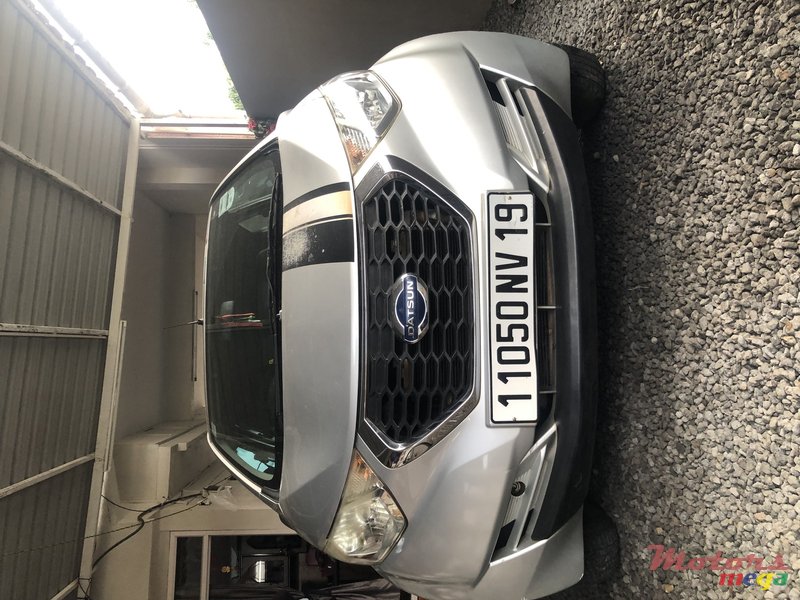 2019' Datsun Datsun Go photo #2