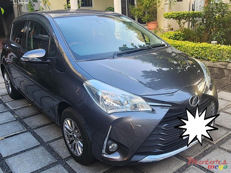 2018' Toyota Vitz photo #1