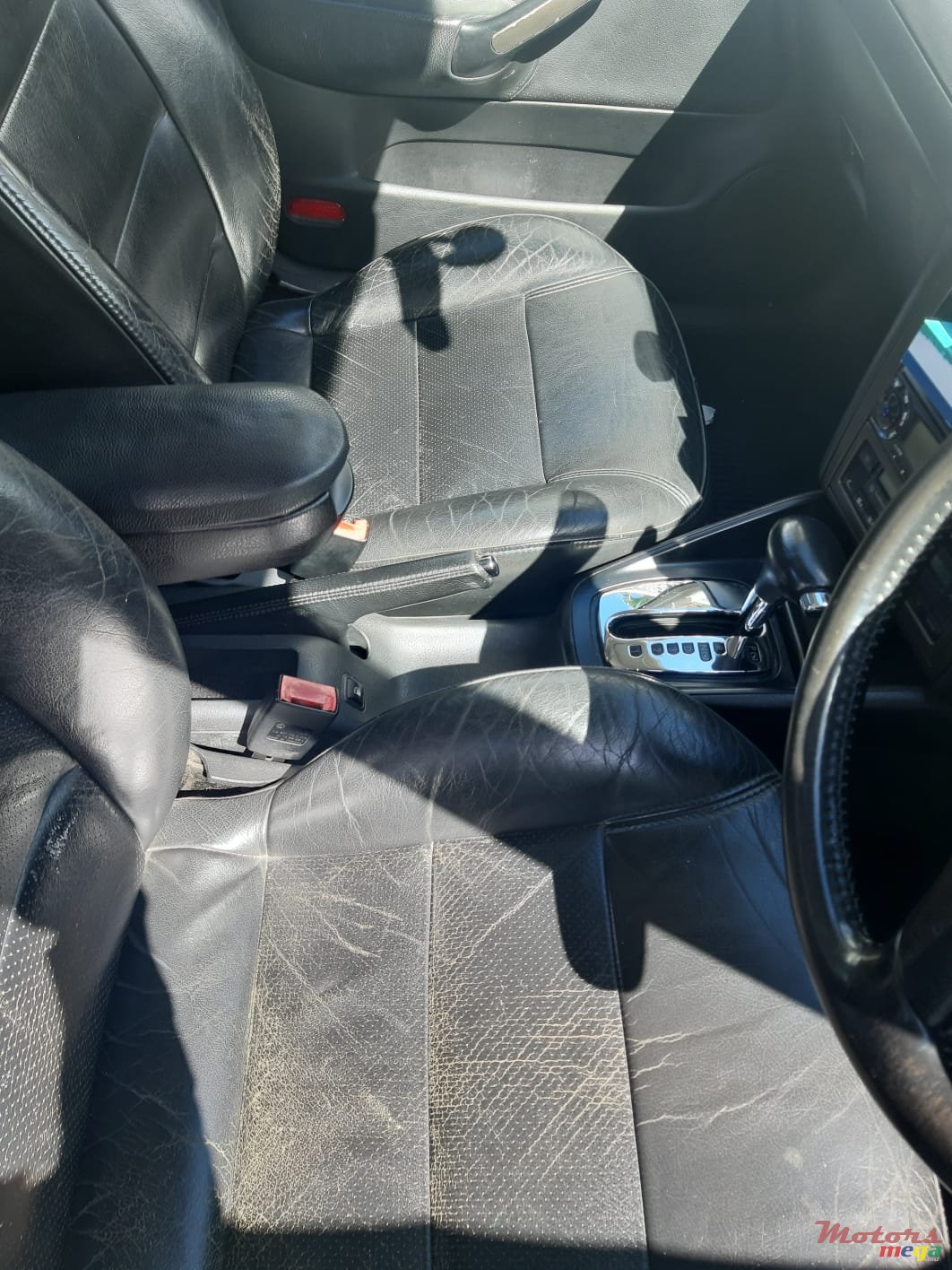 2002' Volkswagen Bora photo #3