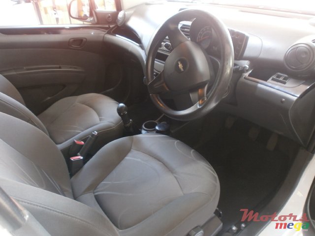 2012' Chevrolet spark Ls photo #4